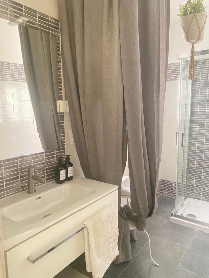 Maison Rebecca 카르피 외부 사진